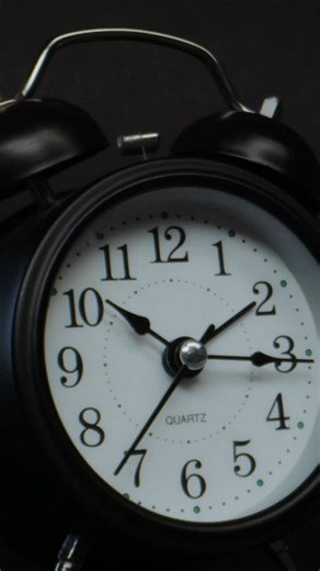 A Clock That Runs On Water ⏰💦