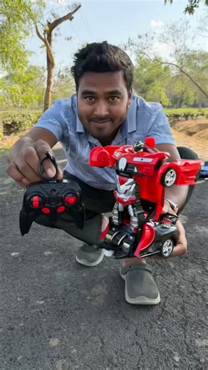 Insane Remote Control Transforming Robot! 🏎️🤖