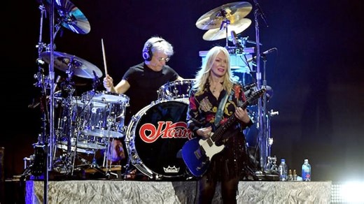 New Jersey man arrested for stealing instruments from rock band Heart | CBC Music