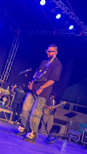 මහරගම #liveperformance ‪@SHANPUTHA‬