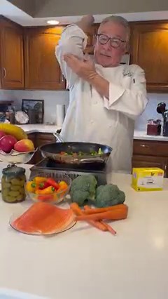 1.3K views · 24 reactions | Don't worry about getting your CGM supplies on time. Use US MED! | US MED | Facebook