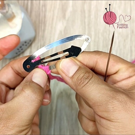 great idea with ribbon girls will be delighted | Knitting Fashion