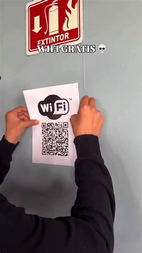 Brayan Mieses | Hackeable | No hay nada Gratis. ‼️ El motivo de este video es para concientizar de no Escanear ningun Codigo QR. #CodigoQR #Escaneo #Ciberseguridad... | Instagram