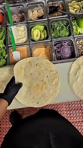 242K views · 2.1K reactions | “Stop Scrolling — Watch This Viral Moment  #FYPシ” | Burgerguy | Facebook