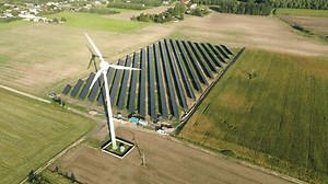 Centrale électrique avec générateur solaire et : vidéo de stock (100 % libre de droit) 3929142929 | Shutterstock