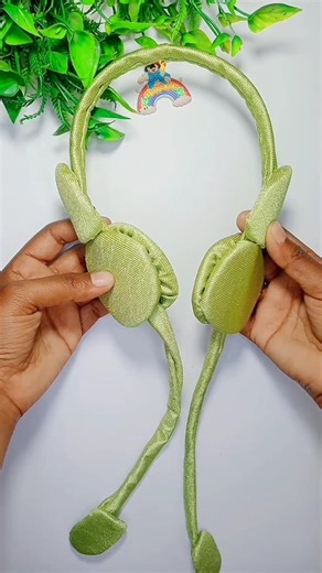 DIY Viral Earmuffs 🔥#diy #shorts #shortsfeed #short #craft #ytshorts #yt #viral