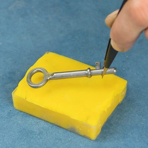 146K views · 198 reactions | How to Duplicate a Key Thanks for watching! Please be aware that this video is for entertainment purposes only and techniques shown should not be attempted at home! | Handy Panda | Facebook