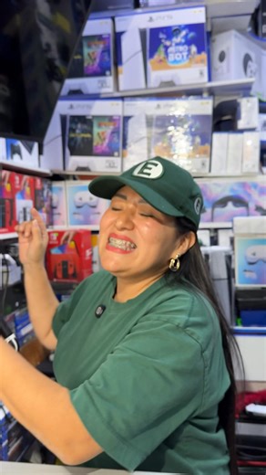 24K views · 311 reactions | No te recomiendo flashear una Nintendo Switch con Android o Linux, ya que puede causar fallos, incompatibilidades o incluso dejar la consola inservible.✅ Mejor opción: usar RetroArch, un sistema estable, seguro y perfecto para emular consolas retro sin comprometer el funcionamiento original.#NintendoSwitch #RetroArch #Emulación #NoAndroid #NoLinux #ModdingSeguro #ConsolasRetro #SwitchMod #RetroGaming | VideoJuegos Hams | Facebook