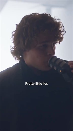 NEW MUSIC ALERT 🚨 Pr3save "Macbeth" now! #maxmcnown #countrymusic #country | Max McNown