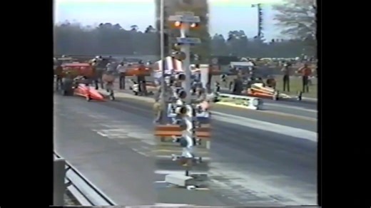Old rivals doing battle: Shirley Muldowney vs Connie Kalitta in Top Fuel at the 1981 Gatornationals. | Drag Racing Media Of The Past