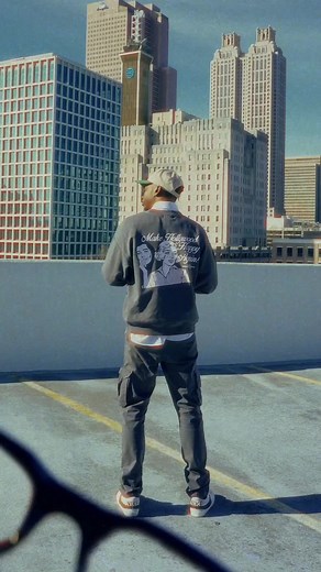 Create a Stunning Falling Effect in Your Videos