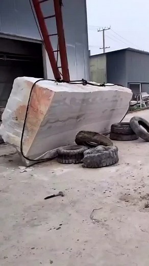 Crafting an Intricate Large Object: Step by Step