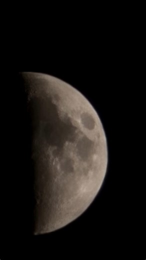 Moon zoom test with Samsung S25 Ultra — unbelievable clarity! 🔭✨