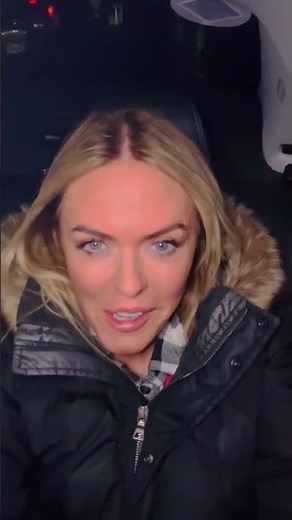 Patsy Kensit now here in Southport for Alladin (VIDEO) December 2022