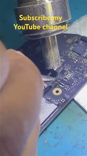 15 October 2025 MacBook Air A2337 Wi-Fi shot repair