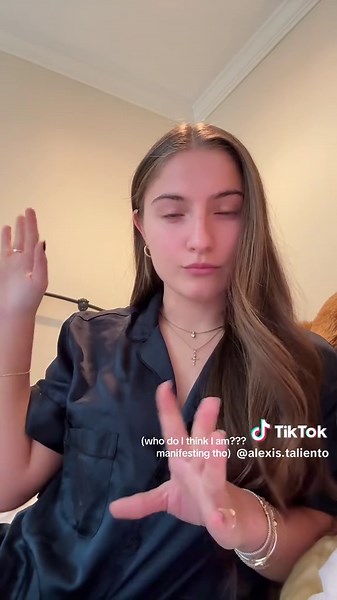 my new form of shopping therapy ??? 👀👀 @setactive @Dairy Boy @Cartier #thingsiwant