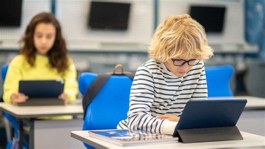 Campania #Siguranţa online învaţă copiii cum să se protejeze de fraude şi ameninţări online