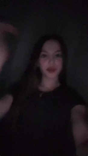 brooklyn rzepka (@brooklynrzepka)’s videos with Broken Clocks - 🎶