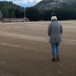 You might think the MCG or the SCG is the most famous oval in Australia, but I'm pretty sure the Queenstown gravel oval takes the cake! For Tassie Tuesday today, I'll take you for a bit of a walk around the oval, and you'll see why I've seen some doozy football injuries come from here. | Senator Jacqui Lambie