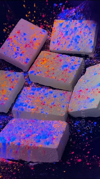 Crust n’ bars #asmr #gymchalk #asmr_hypnos #reformedgymchalk #oddlysatisfying #fyp #EndlessJourney