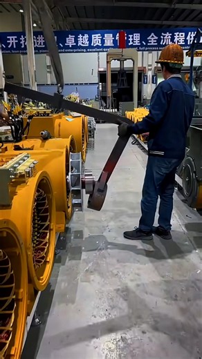 How Is Electricity Generated Inside a Generator? #ytshorts