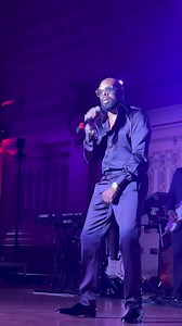 Joe at Soldiers and Sailors Memorial Hall Oakland District. 2022. #RBMusic #RB | Stacie Allen