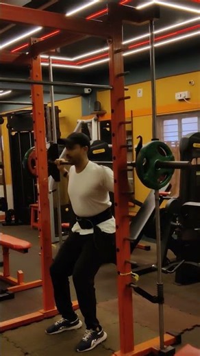Leg day 2nd exercise back squats 6 sets ‪@YouTube‬ #gymrat #motivation #squats #shorts #fitness