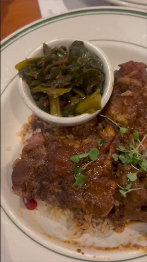 Trying FIXINGS SOUL KITCHEN #soulfood