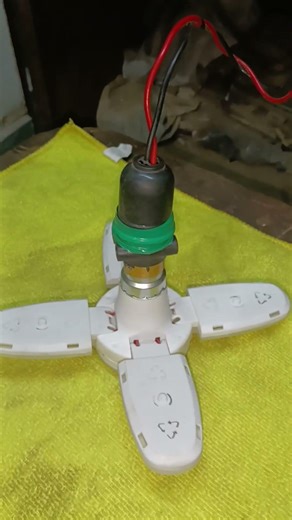 led fan light #bulb #fan #ceilingfan #crazy