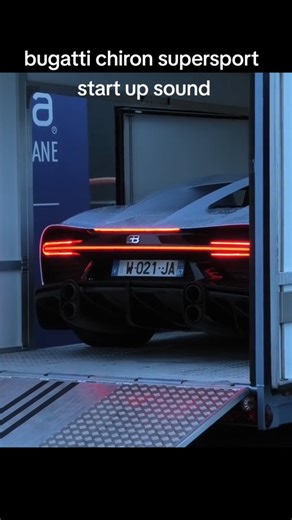 Bugatti chiron Supersport Start Up #bugatti #startup #loud #hypercar #fypage #shortvideo #cartok #fy
