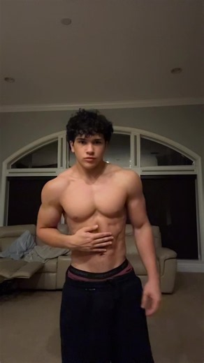 Who needs a pump #gym #gymtok #physique #fyp | gym tiktok
