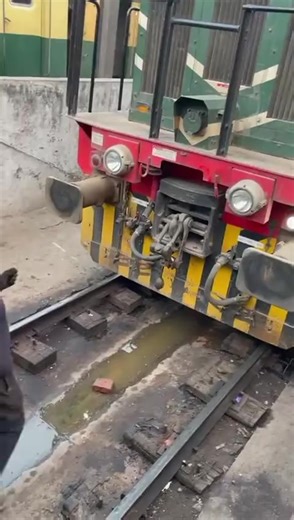 Engine Coupling: A Hard and Tough Job