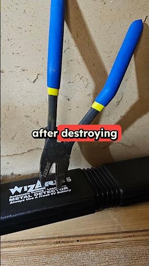 Revolutionary Tools Safe Woodworking Lumber Wizard woodworking metal detector and the Nail Hunter