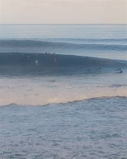 Surfline on Instagram: "Day 2 of the largest NW swell of the season so far is lighting up our cams across the North Shore. Tap the link in bio to watch our live Pipeline cam for free. #CamoftheMoment"