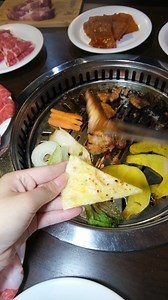  KBBQ เคบีบีคิว สาขาสุขุมวิท 菱 บุฟเฟ่ต์ปิ้งย่างเกาหลีสุดคุ้ม...