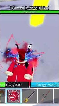 fighting the strongest boss in blox fruit #roblox #op #bloxfruits #robloxanime #robloxbloxburg #blox