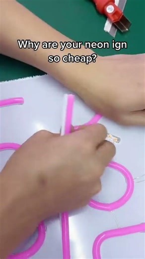 Customised your name with neon sign up #diy #neonboxcustom #neonart #neon