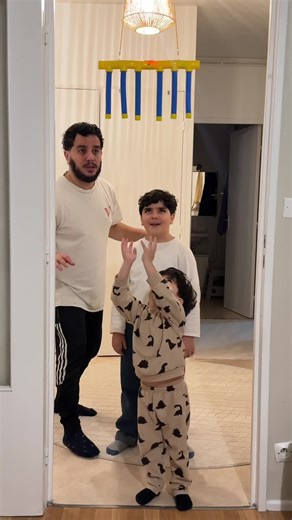 Vidéos de La Brams Family (@bramsfamily) avec son original - La Brams Family