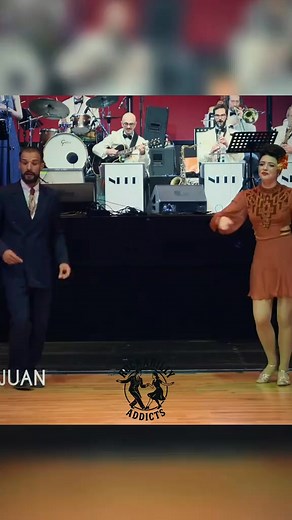 Sharon & Juan | Lindy-Hop Dance Improvisation, crazy swing dancing couple | RTSF 2020 💃🕺 #dance #dancer #swing #boogiewoogie #socialdance | The Social Networkl
