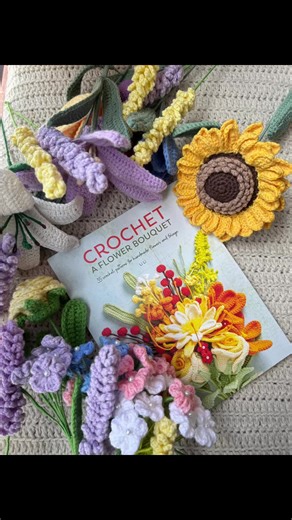 Crochet: A Flower Bouquet for Timeless Creativity