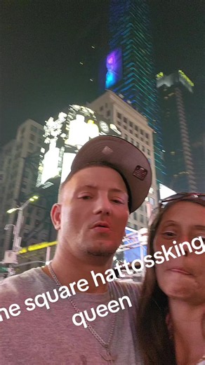 Hattossking Times Square Queen — Hattossking Highlights