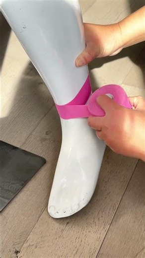 Process of Using Athletic Tape on Ankle | L WELL Bright Color Sports Bandage #shorts