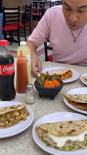 Tacos Gigantes de Monterrey: Sabor y Tradición