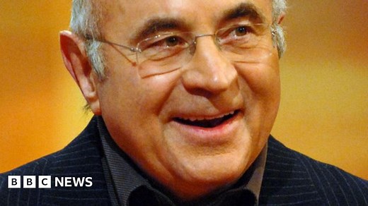 Bob Hoskins dies of pneumonia aged 71
