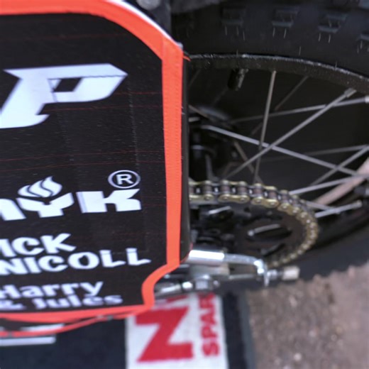 🐺🆚🐯 Tonight promises to be an action-packed evening! 🤩 Get ready for high-speed thrills as our riders battle it out on track against Sheffield.💨 👨‍👩‍👧‍👦 Speedway is a great night out for your family and friends! 🎥 Paul Rose 📲 chng.it/86kKSJsyVv #SaveWolvesSpeedway | #Wolfpack 🐺🐾 | Wolves Speedway