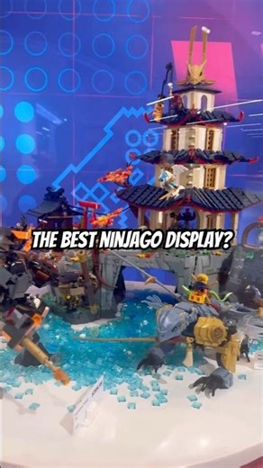 LEGO ninjago at the BIGGEST LEGO store!