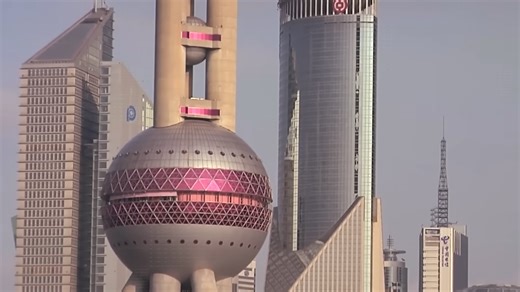 China built a $1 billion mega mall - and it turned into a retail graveyard