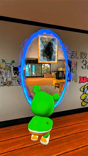 The Car Eater has broken into the Gummy bear’s house #gmod