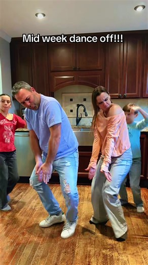 It’s hump day! You’ve got this! | dance off