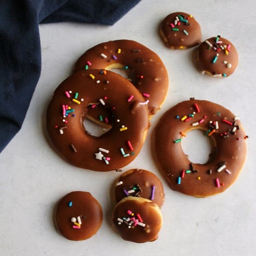 Chocolate Fudge Icing for Stackable Cookies